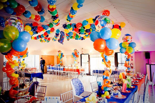 Indoor Party Balloon Decorations