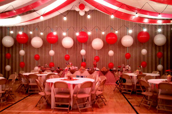 Simple Birthday Party Decorators