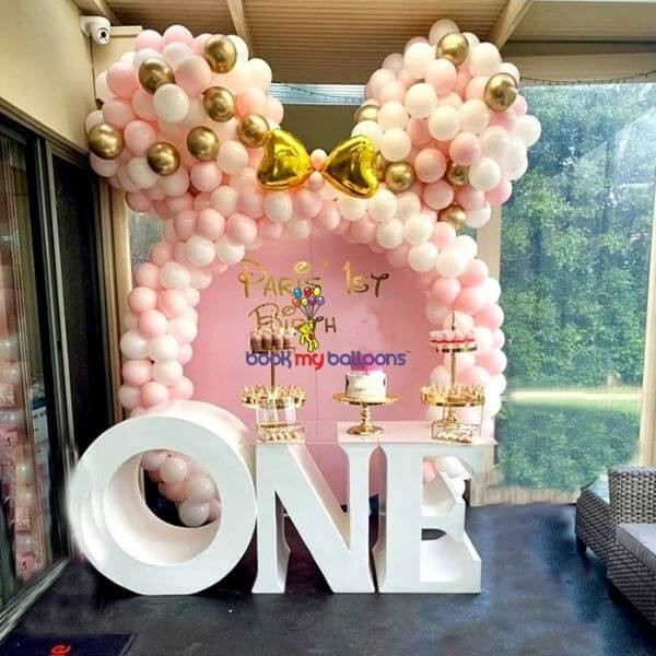 Minnie Themed Birthday Party Decorators