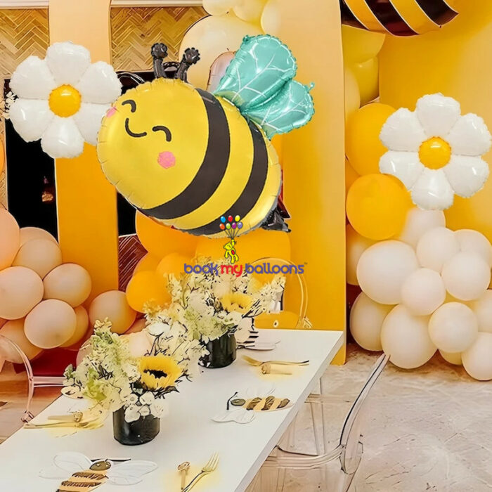 honeybee balloons decoration